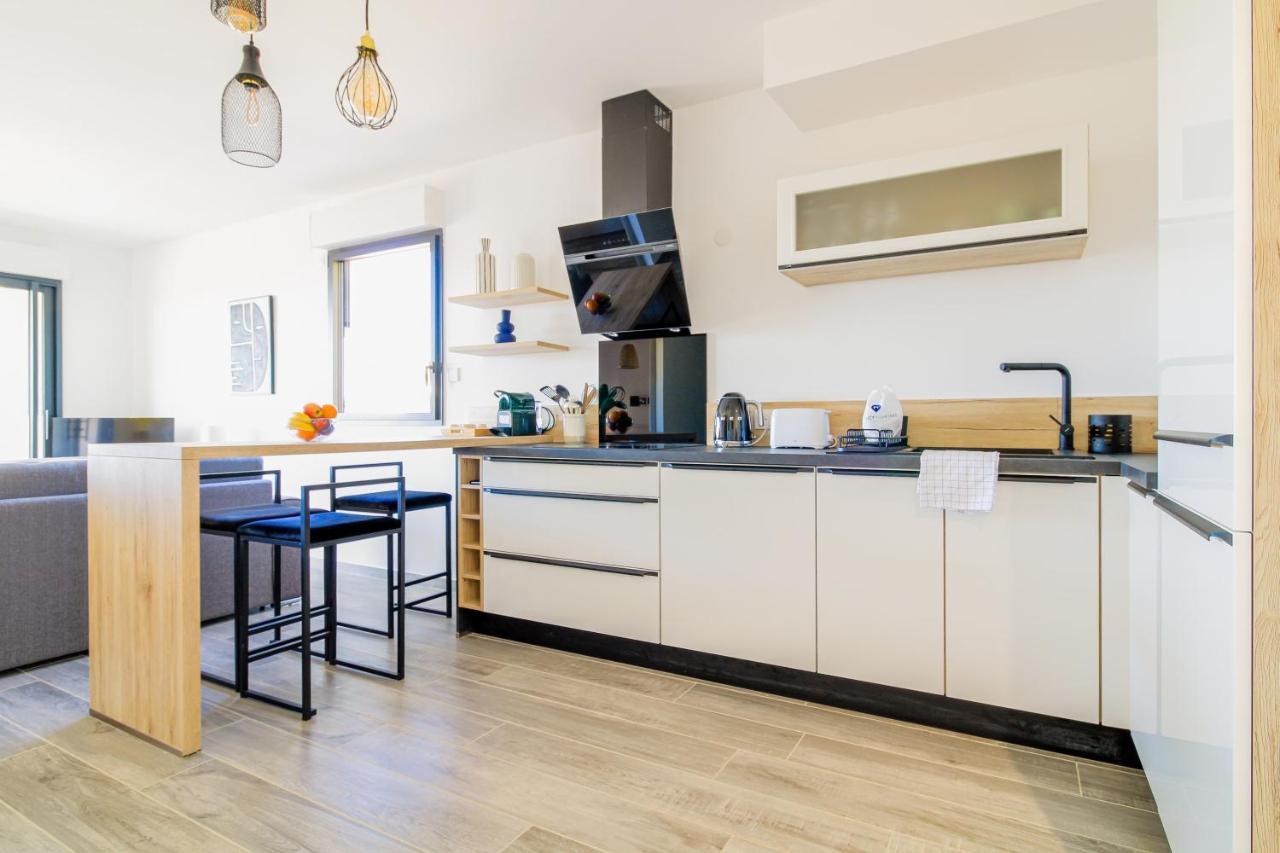 Select' - T2 A Saint-Clair Avec Terrasse, Piscine Et Parking ! - 180Sud-A12 Apartment Le Lavandou Ngoại thất bức ảnh